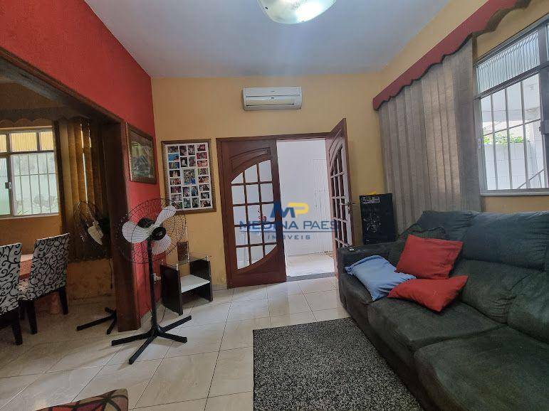 Casa à venda com 2 quartos, 75m² - Foto 5