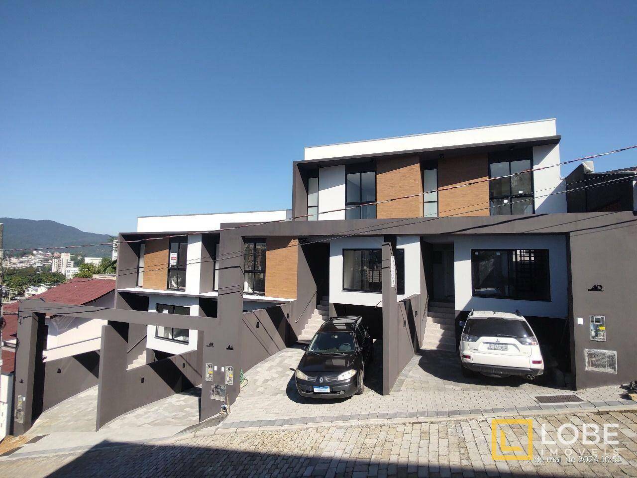 Sobrado à venda com 3 quartos, 92m² - Foto 2