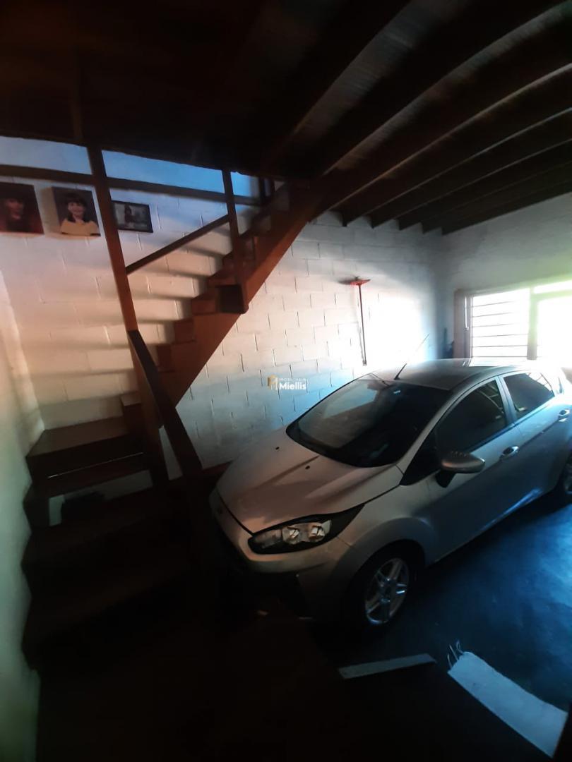 Casa à venda com 3 quartos, 200m² - Foto 15