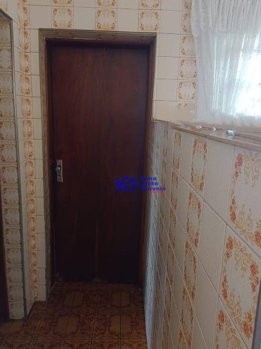 Sobrado para alugar com 3 quartos, 100m² - Foto 13