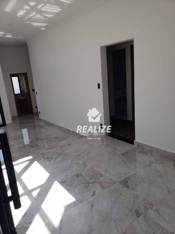 Casa à venda com 3 quartos, 178m² - Foto 11