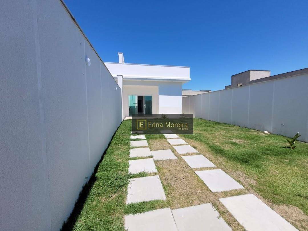 Casa à venda com 3 quartos, 81m² - Foto 8