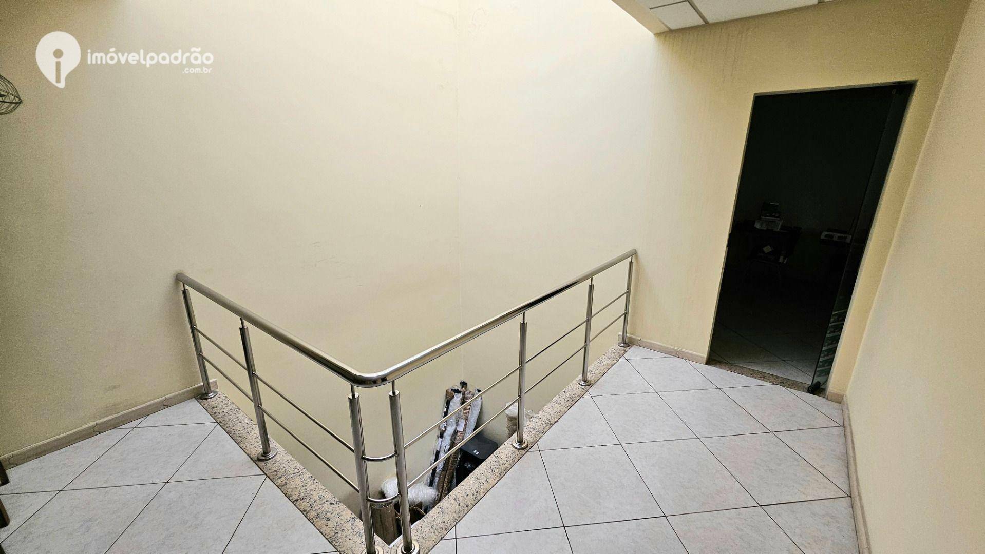 Prédio Inteiro para alugar, 370m² - Foto 38