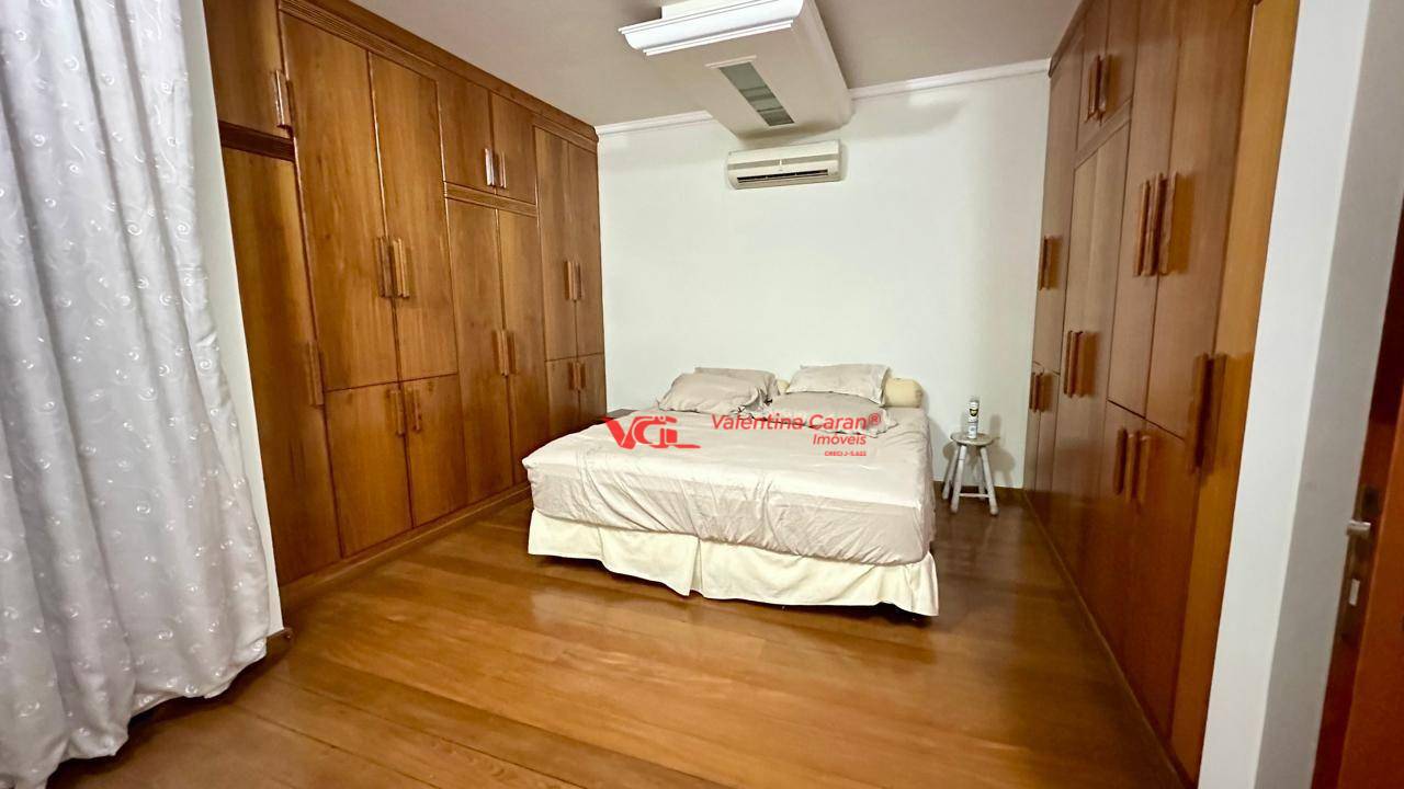 Sobrado à venda com 4 quartos, 310m² - Foto 15