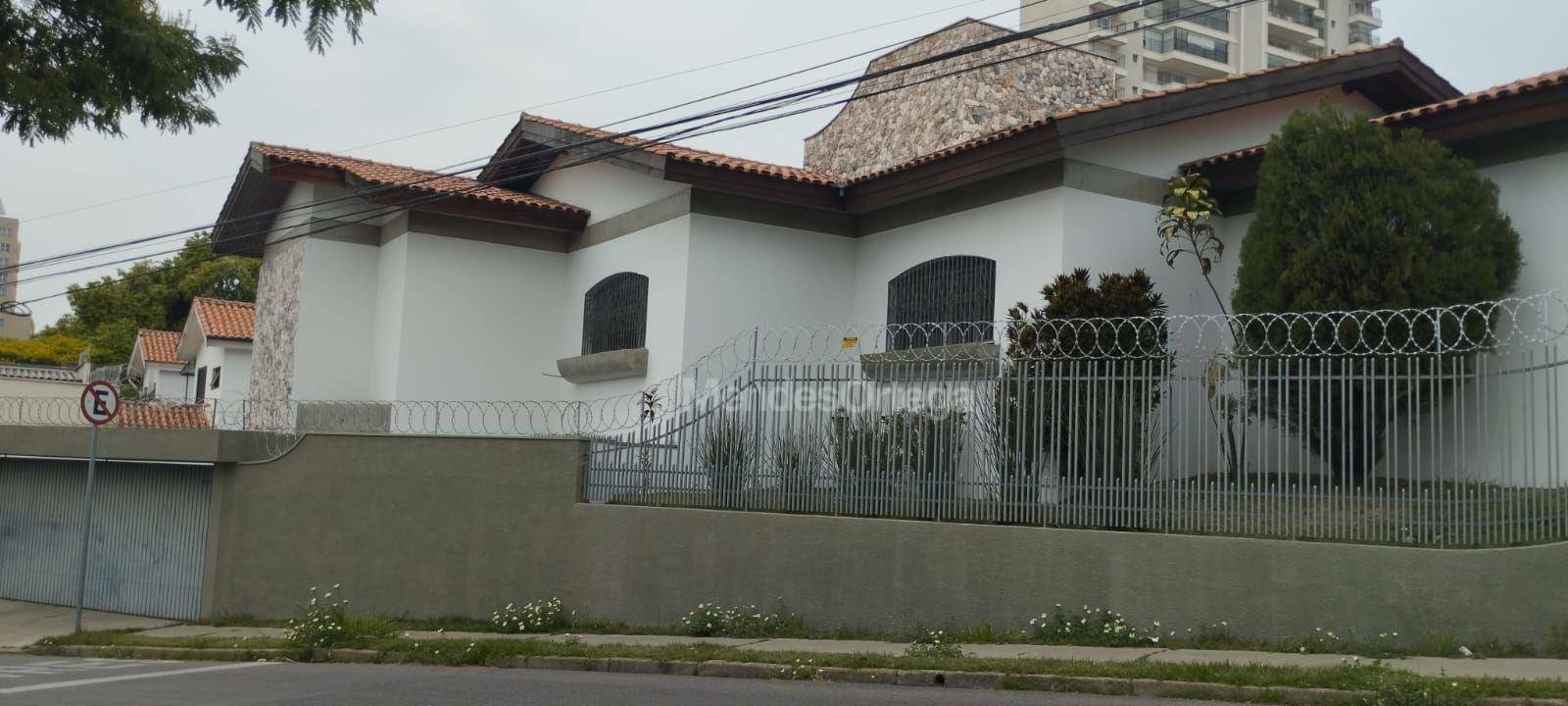 Casa à venda e aluguel, 456m² - Foto 2