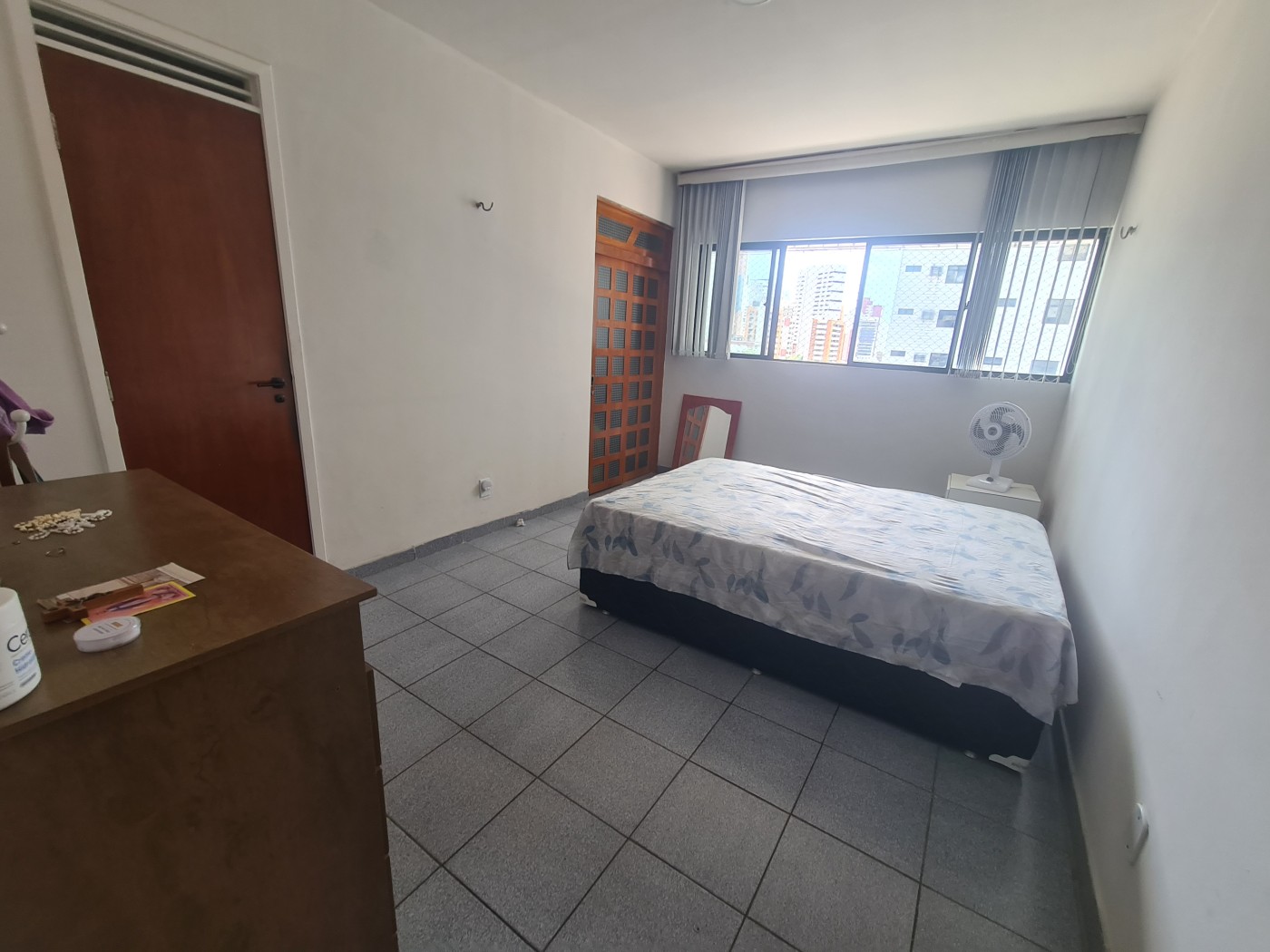 Apartamento à venda com 4 quartos, 153m² - Foto 8