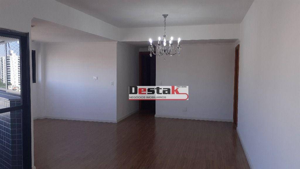 Apartamento à venda com 3 quartos, 178m² - Foto 1