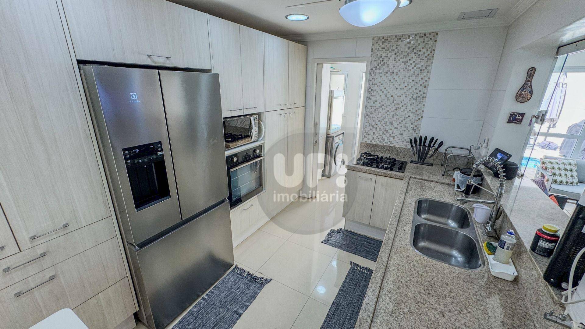 Casa, 3 quartos, 212 m² - Foto 13