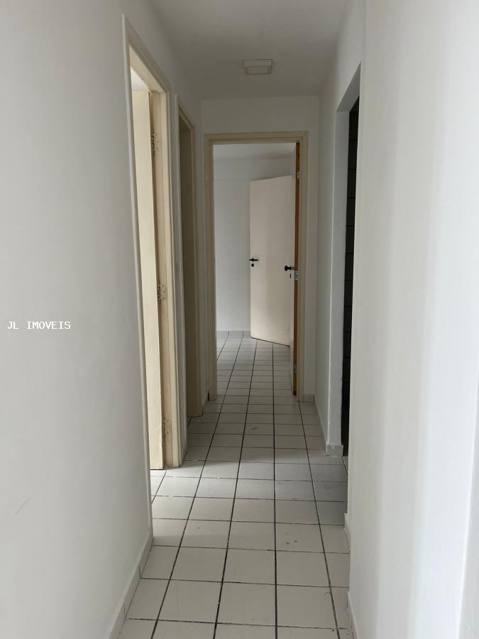 Apartamento para alugar com 2 quartos, 56m² - Foto 3