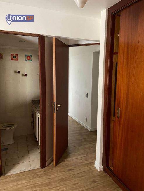 Apartamento à venda com 3 quartos, 68m² - Foto 9