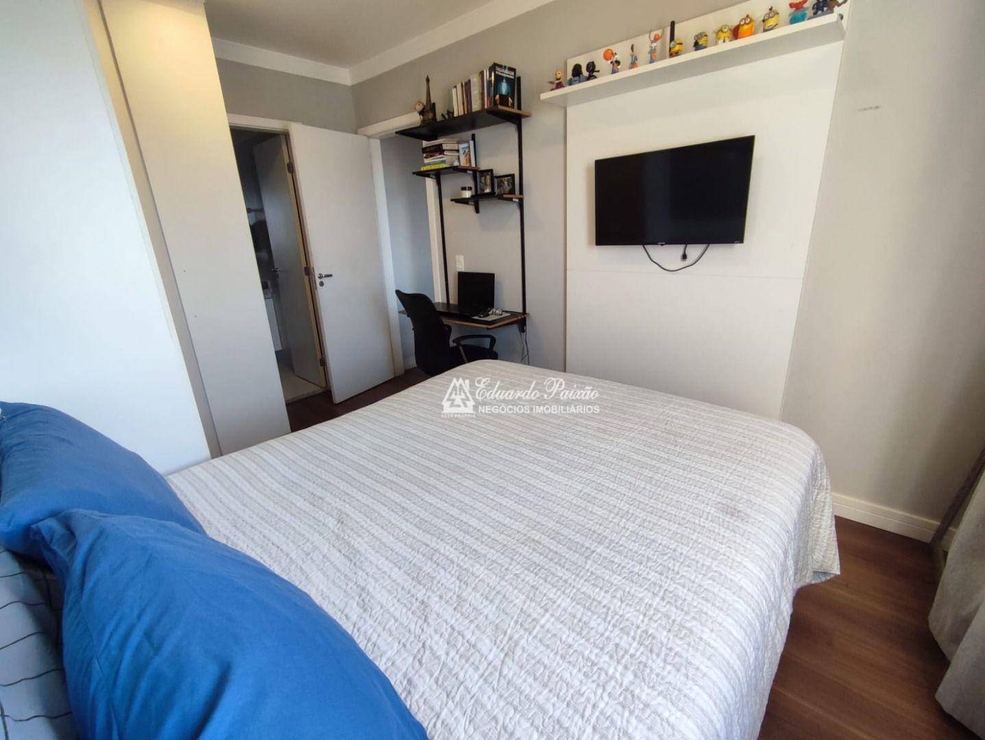 Apartamento à venda com 2 quartos, 64m² - Foto 13