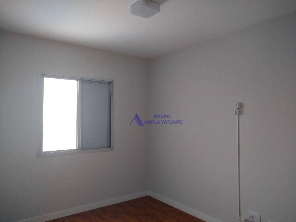 Apartamento para alugar com 3 quartos, 86m² - Foto 10