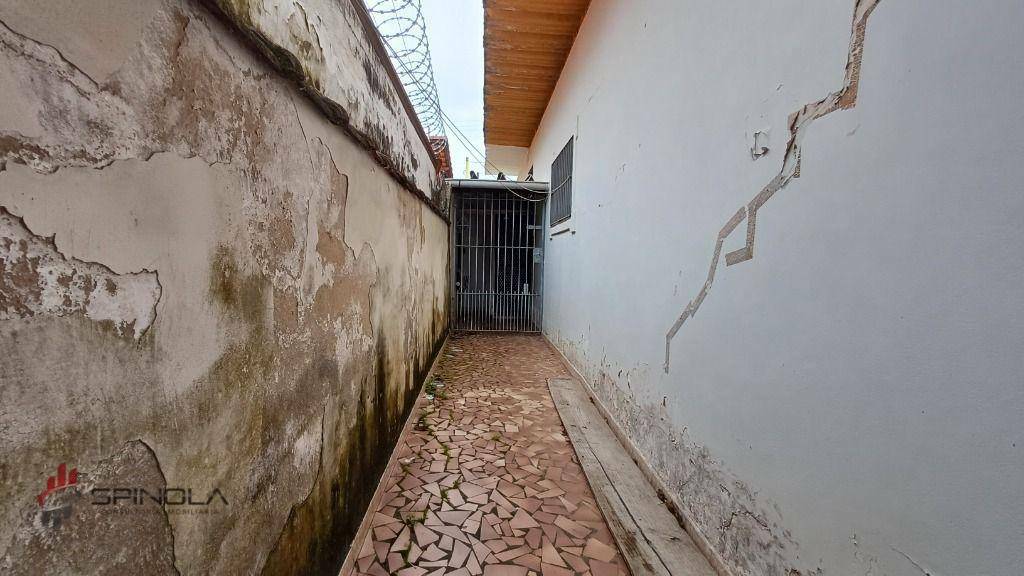 Casa à venda com 2 quartos, 80m² - Foto 6