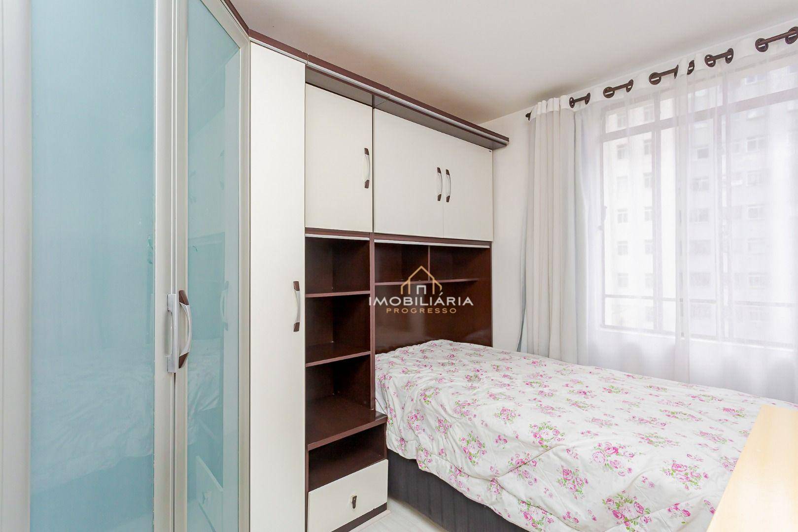 Apartamento à venda com 2 quartos, 90m² - Foto 27