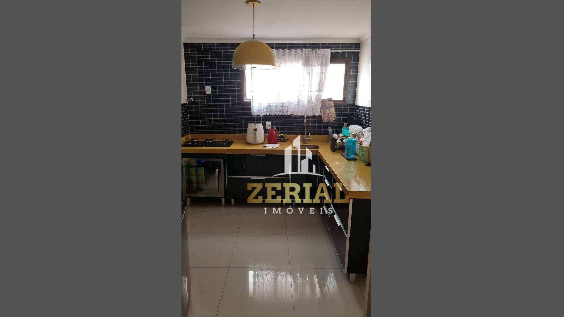 Apartamento à venda com 3 quartos, 130m² - Foto 4