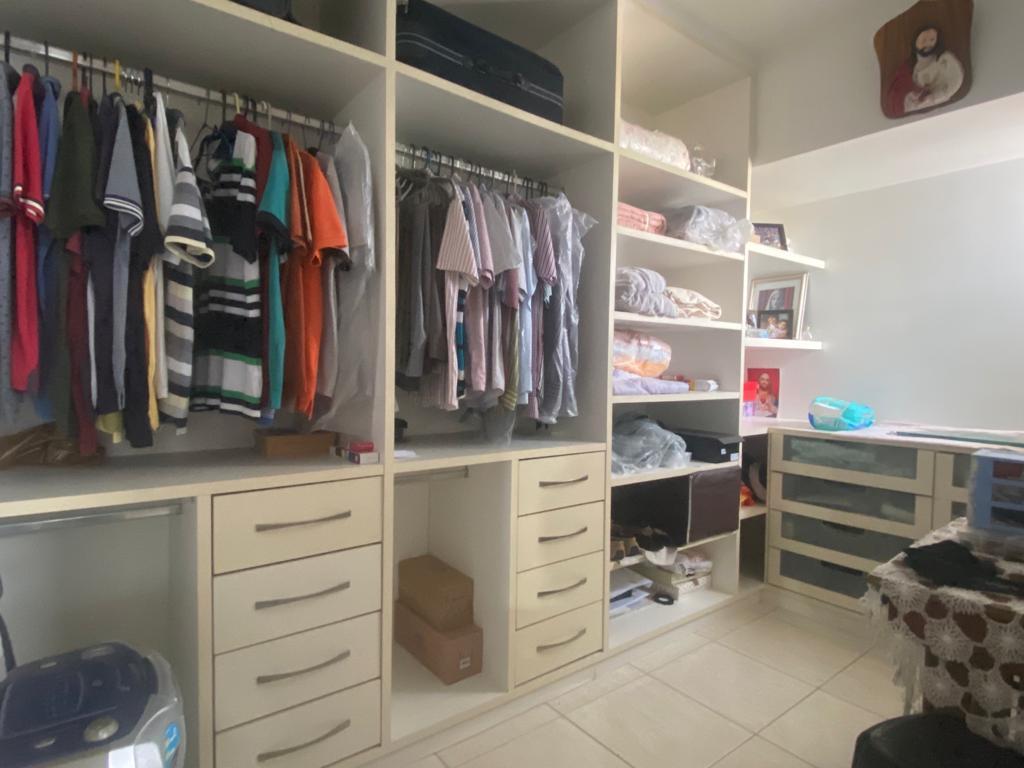 Apartamento à venda com 3 quartos, 187m² - Foto 16