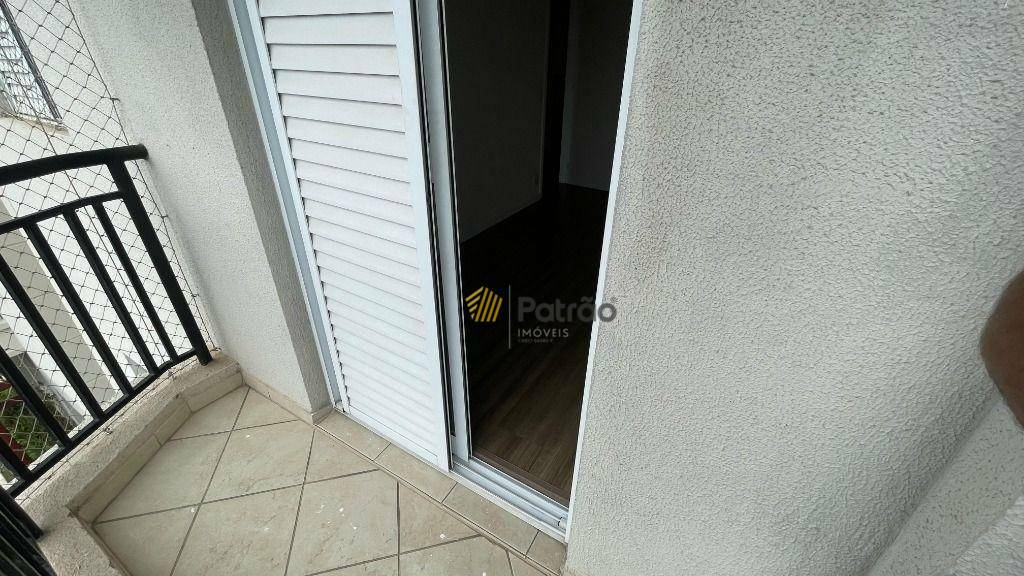 Apartamento à venda com 3 quartos, 77m² - Foto 11