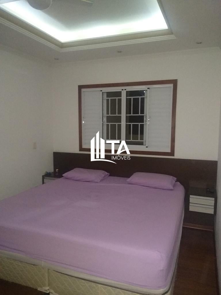 Casa à venda com 3 quartos, 180m² - Foto 11