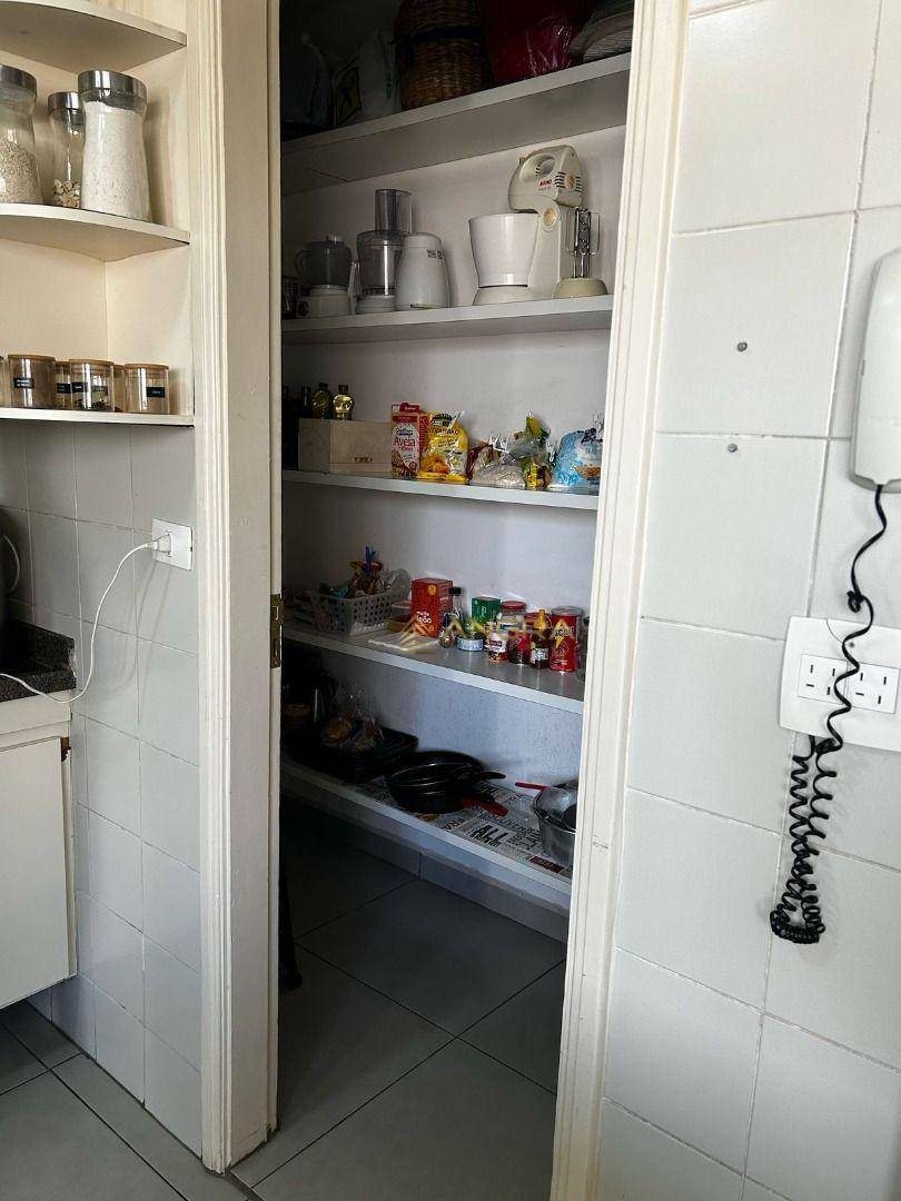 Apartamento à venda com 4 quartos, 197m² - Foto 3