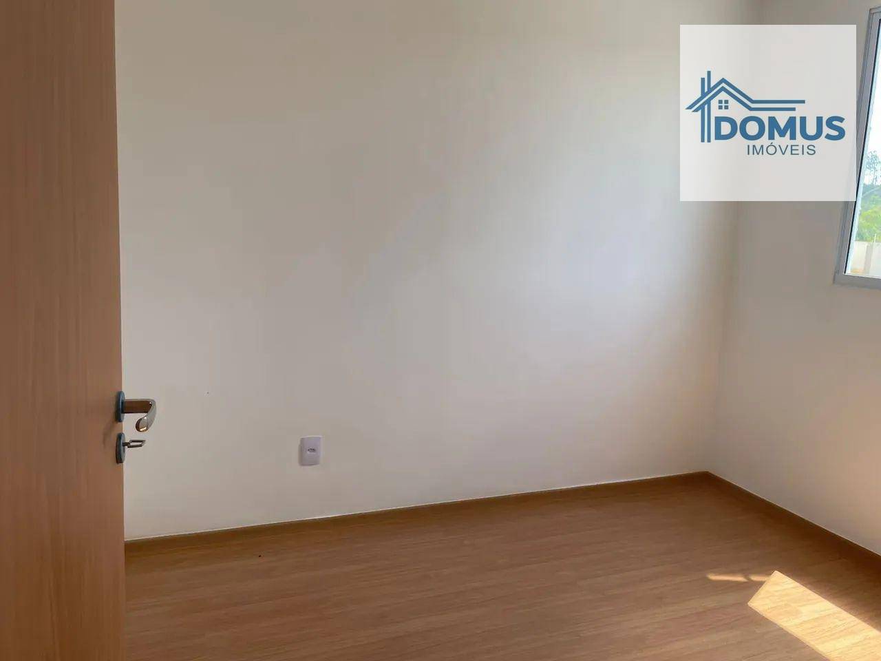 Apartamento à venda com 2 quartos, 40m² - Foto 13