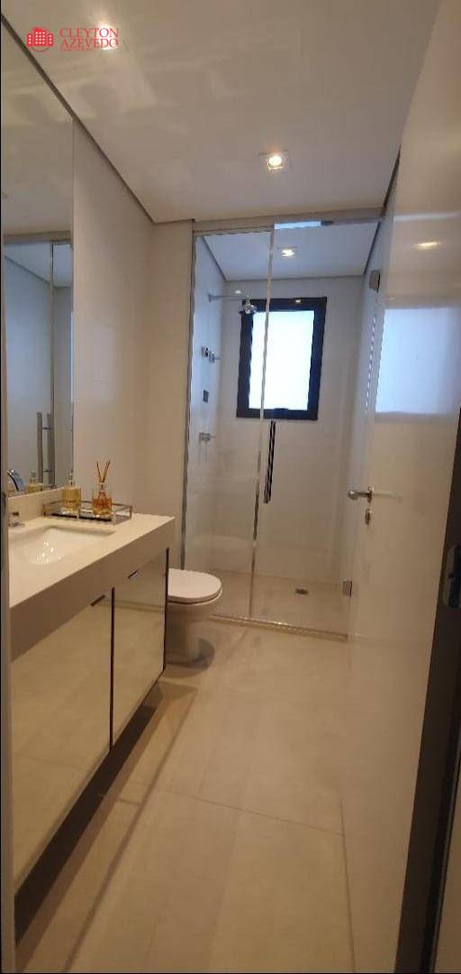 Apartamento à venda com 4 quartos, 228m² - Foto 7