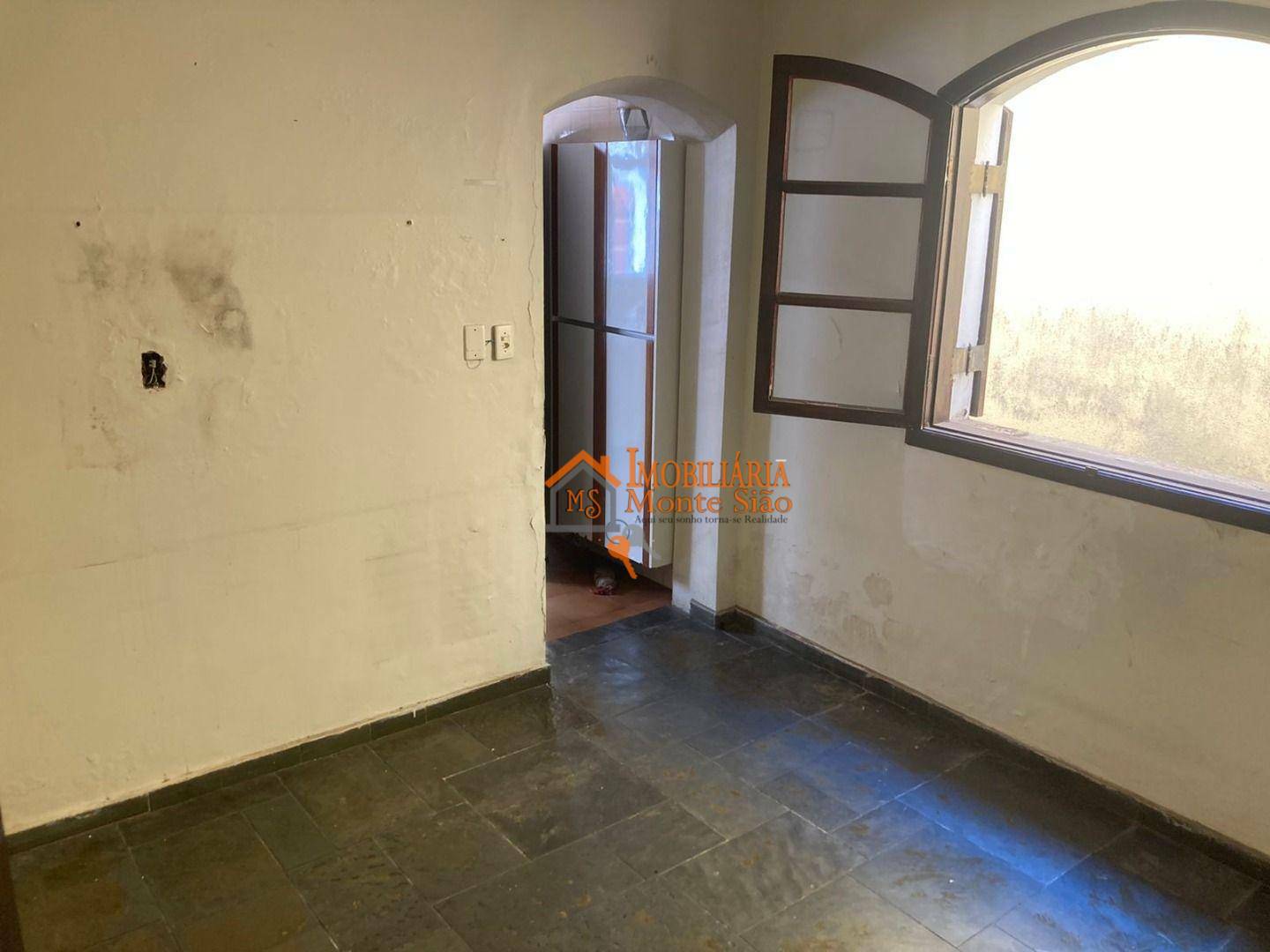 Sobrado à venda com 3 quartos, 200m² - Foto 5