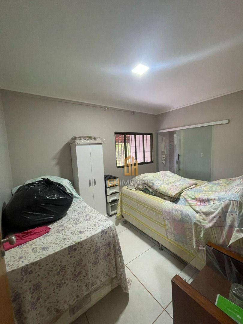 Chácara à venda com 2 quartos, 200m² - Foto 11