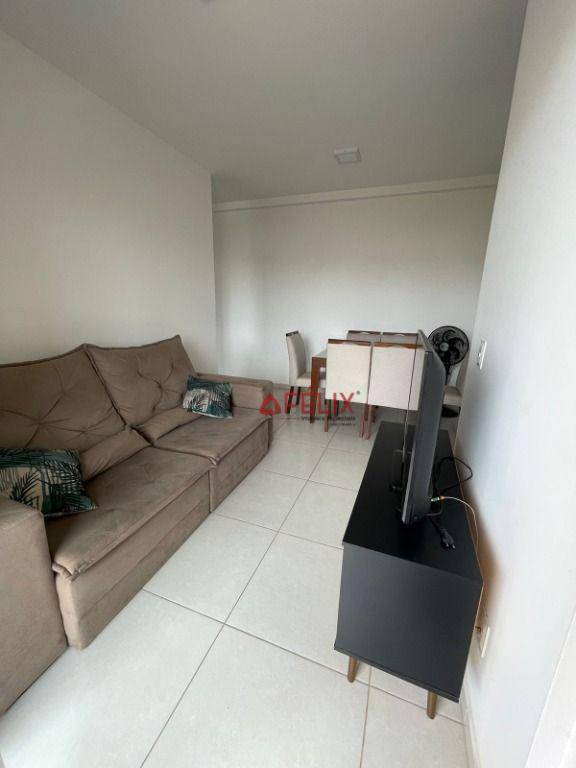 Apartamento à venda com 2 quartos, 65m² - Foto 5