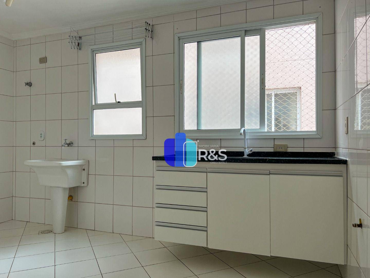 Apartamento à venda com 3 quartos, 76m² - Foto 9