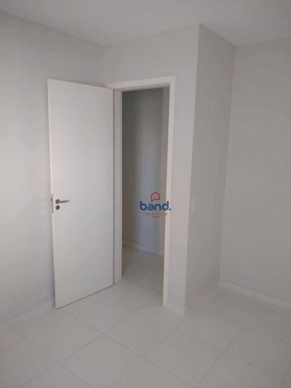 Apartamento à venda com 2 quartos, 57m² - Foto 2