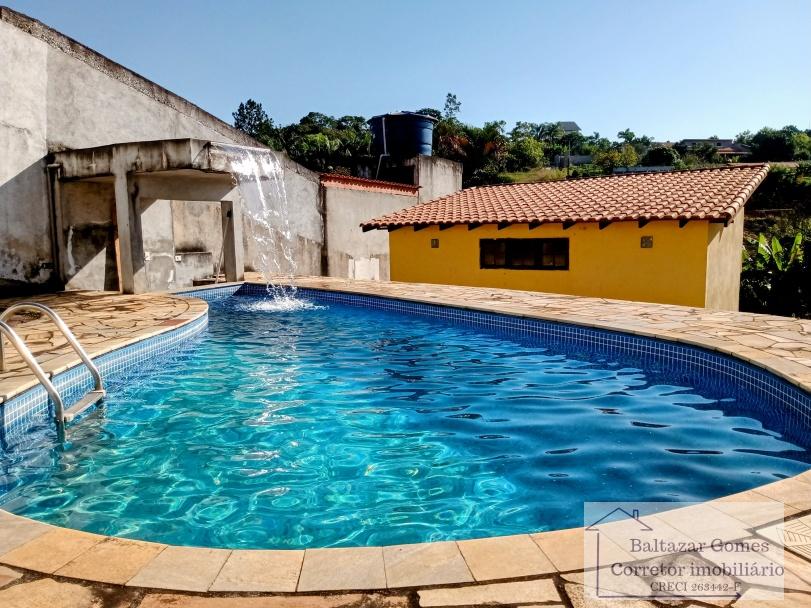 Fazenda à venda com 3 quartos, 1500m² - Foto 1