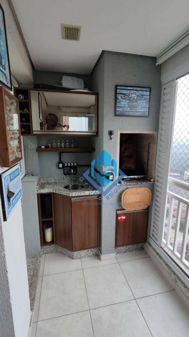 Apartamento à venda com 2 quartos, 60m² - Foto 20