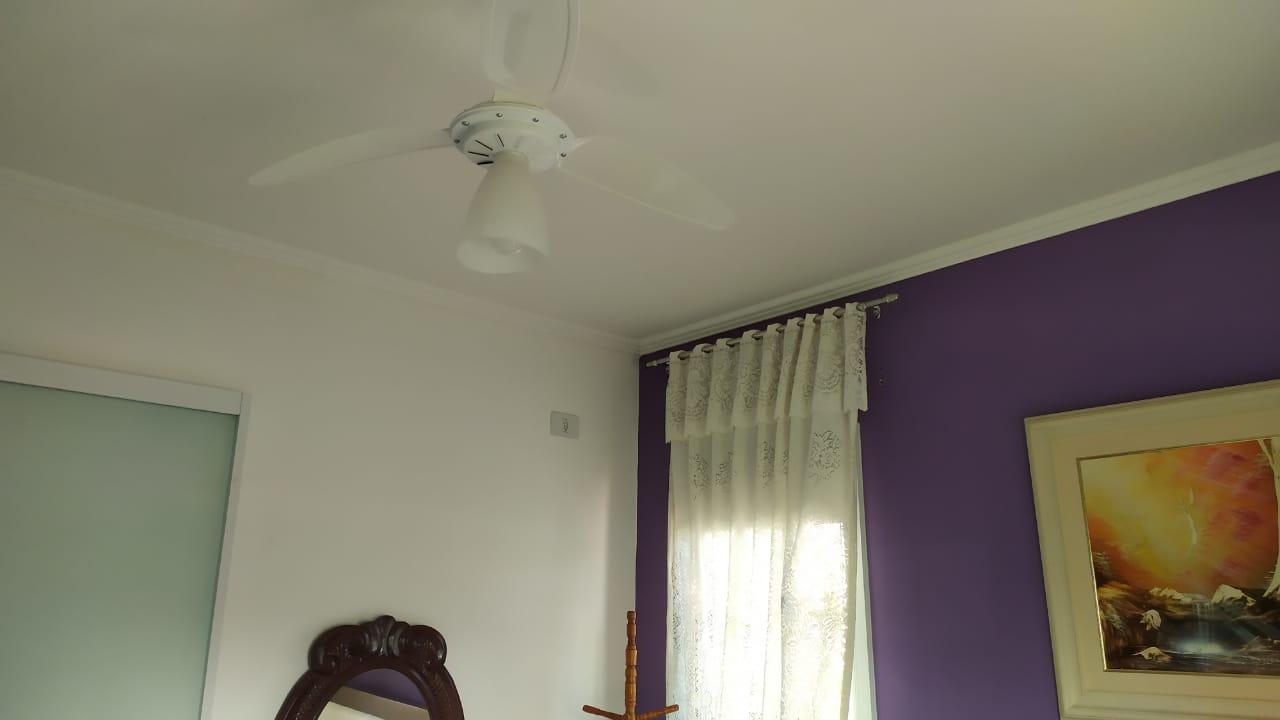 Casa à venda com 2 quartos, 160m² - Foto 4
