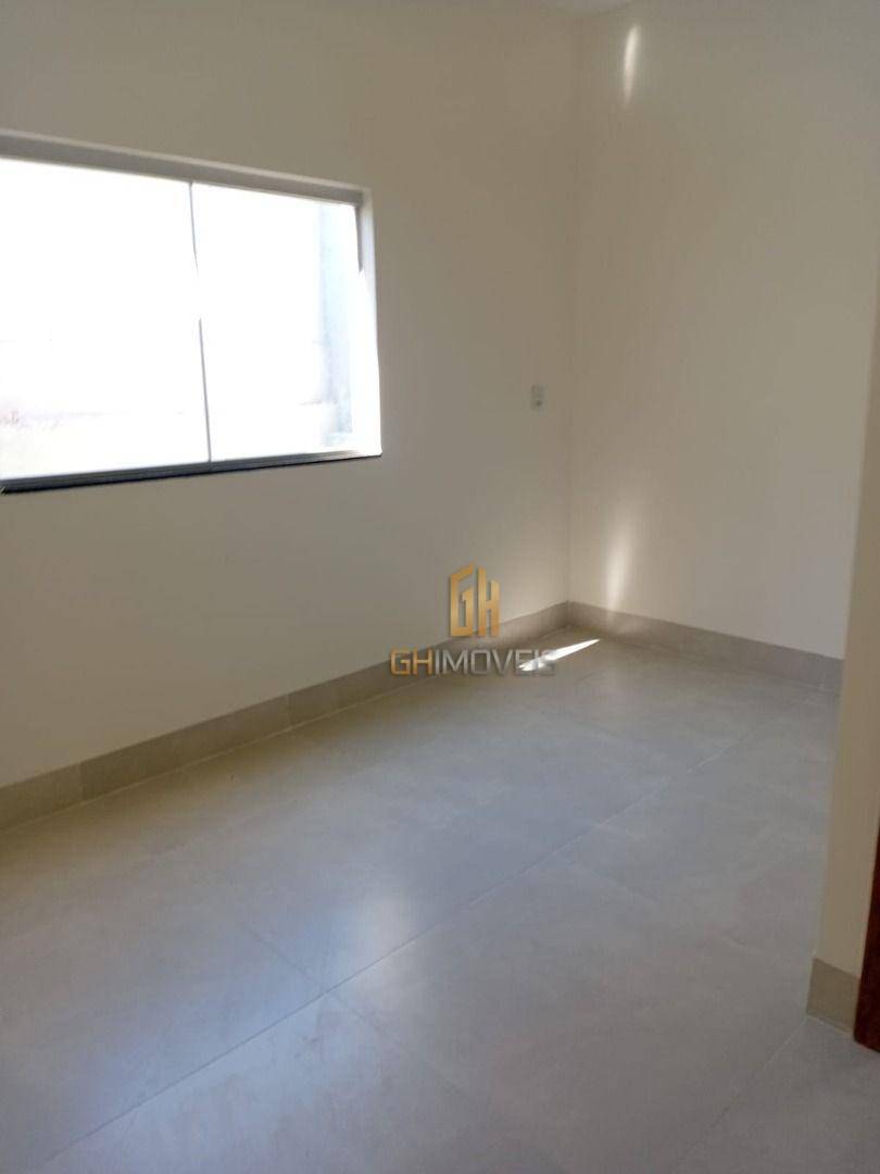 Casa à venda com 3 quartos, 106m² - Foto 2