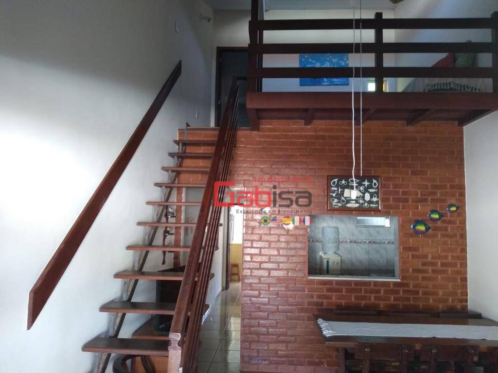 Casa à venda com 2 quartos, 70m² - Foto 6