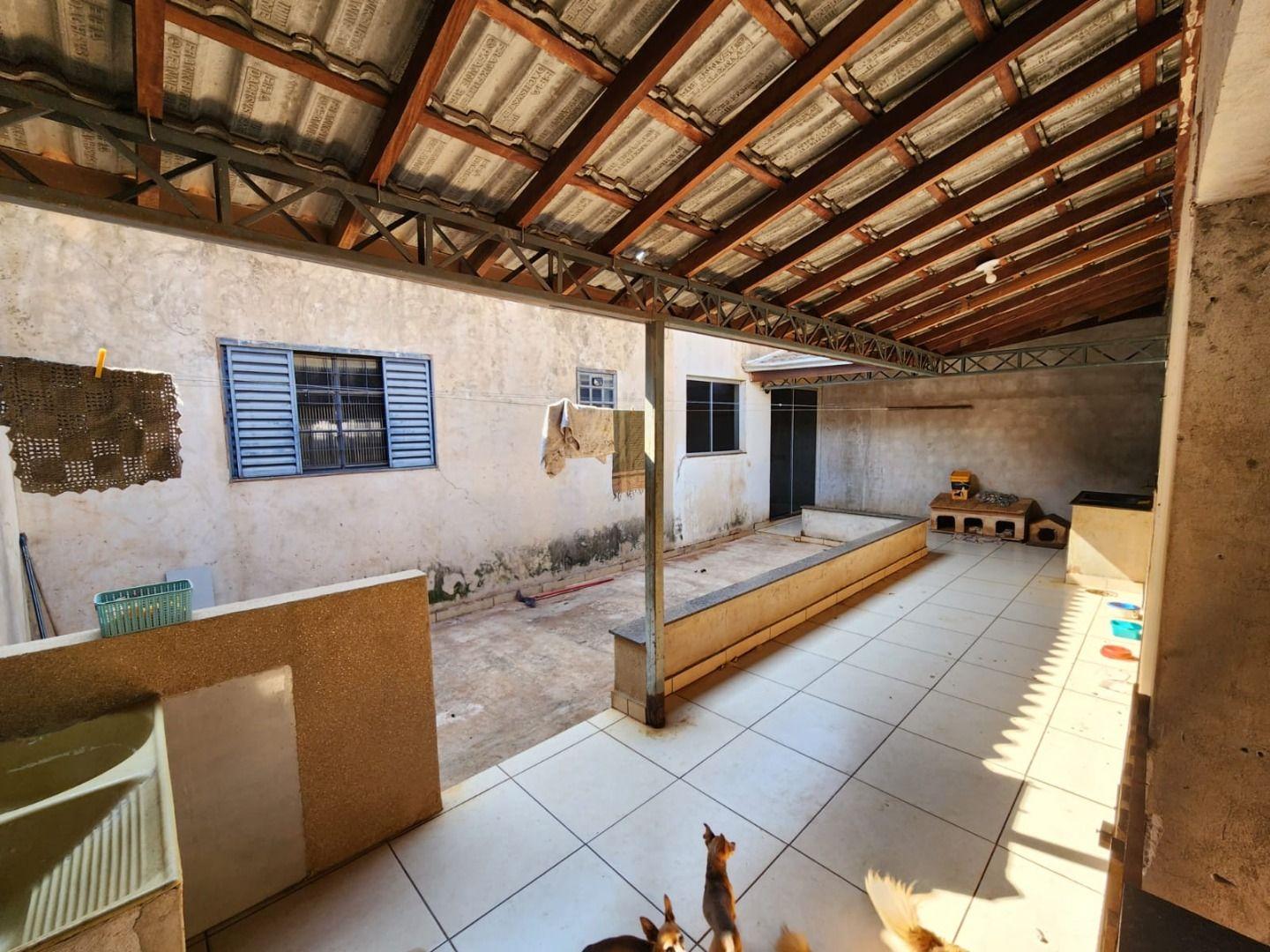 Casa à venda com 3 quartos, 250m² - Foto 48