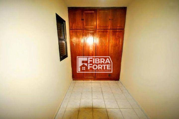 Apartamento à venda com 3 quartos, 83m² - Foto 13