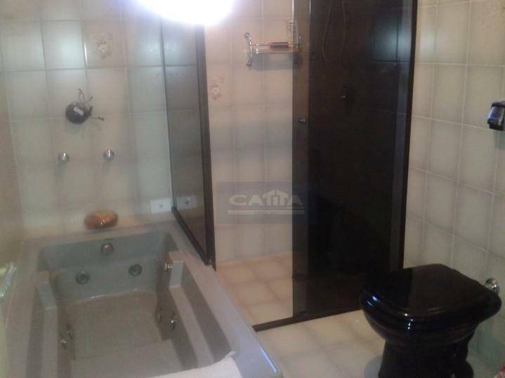 Sobrado à venda com 3 quartos, 300m² - Foto 24