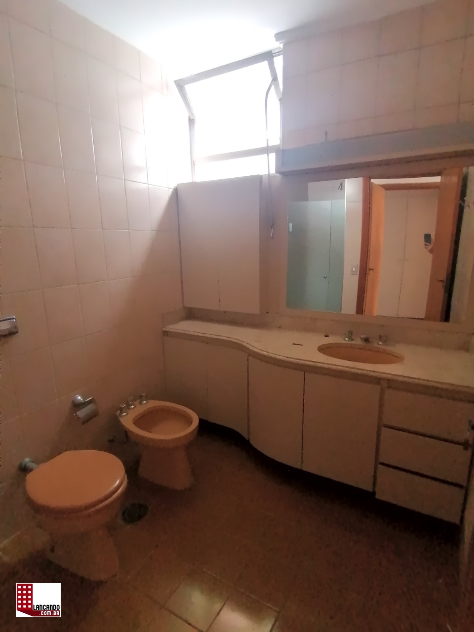 Apartamento à venda com 4 quartos, 260m² - Foto 8