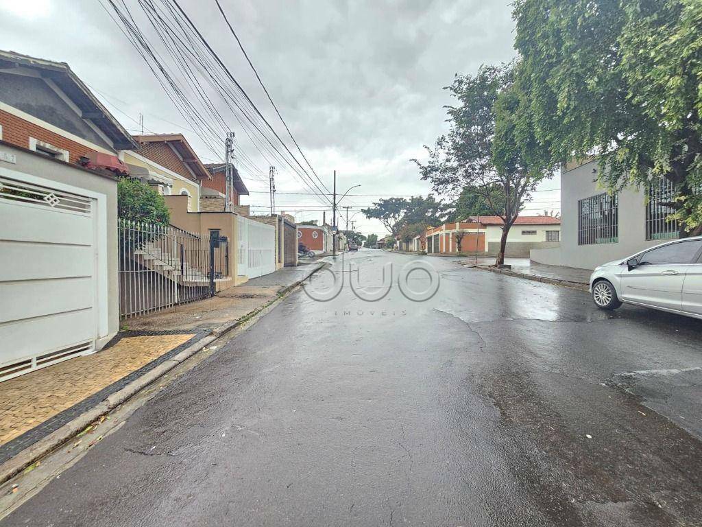 Casa para alugar com 2 quartos, 142m² - Foto 2