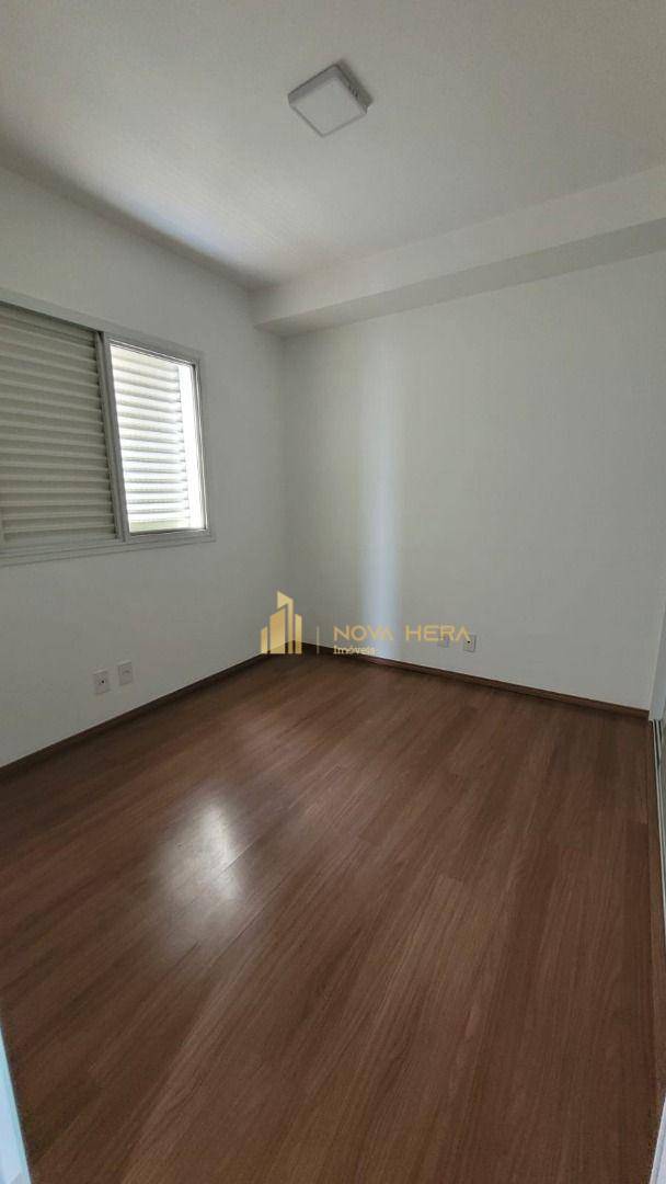 Apartamento à venda com 3 quartos, 77m² - Foto 6