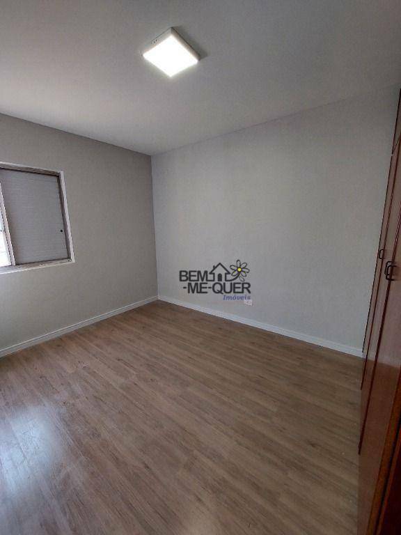 Apartamento à venda com 2 quartos, 58m² - Foto 4