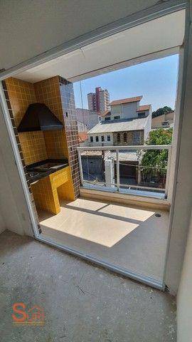 Apartamento à venda com 2 quartos, 63m² - Foto 2