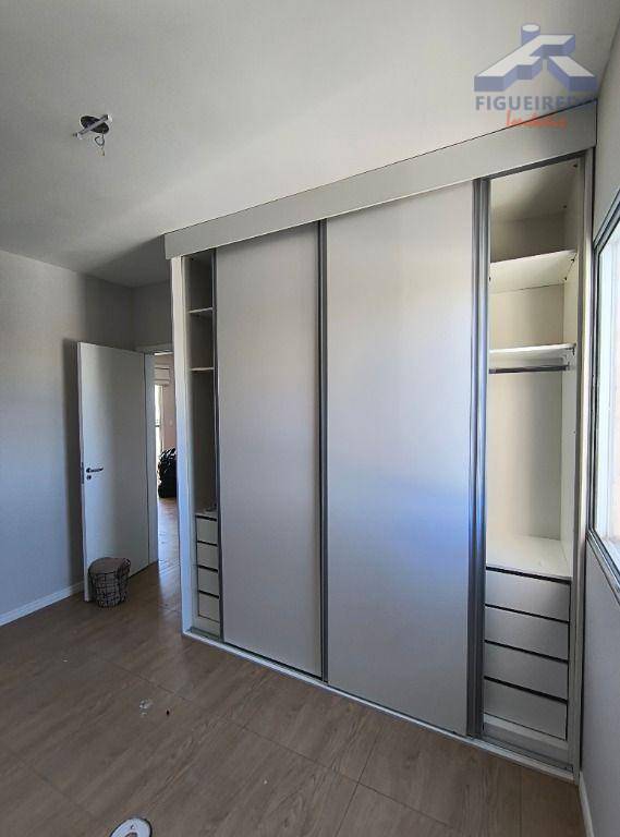 Apartamento à venda com 2 quartos, 67m² - Foto 14