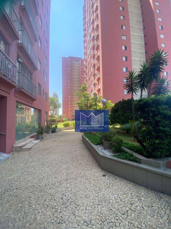 Apartamento à venda com 3 quartos, 95m² - Foto 12