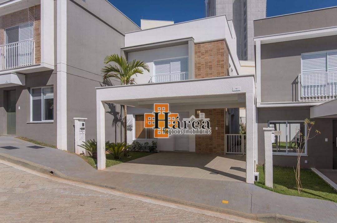 Sobrado à venda com 3 quartos, 141m² - Foto 1