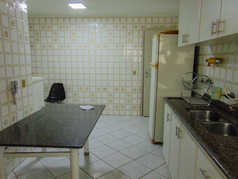 Apartamento à venda com 3 quartos, 130m² - Foto 16