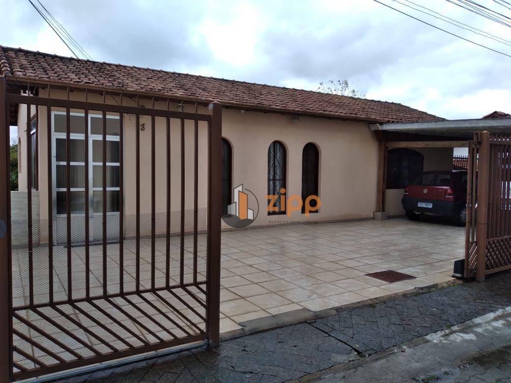 Sobrado à venda com 4 quartos, 210m² - Foto 2