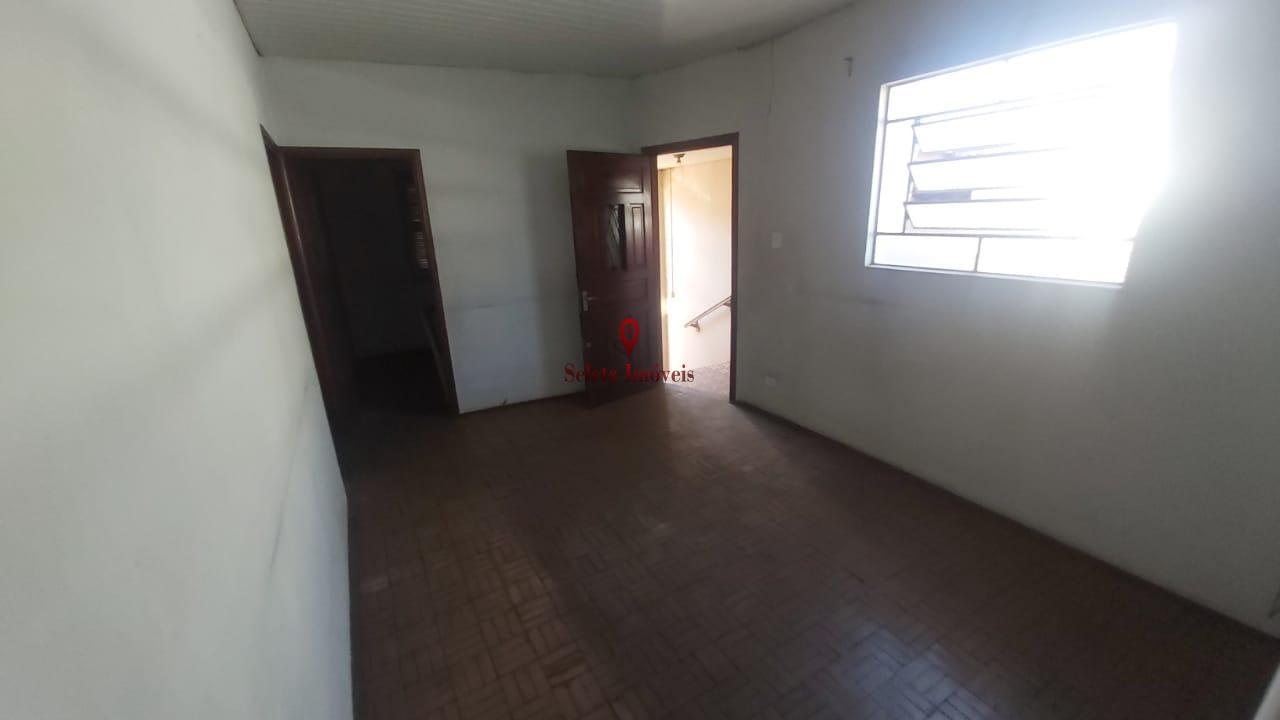 Casa à venda com 3 quartos, 150m² - Foto 4