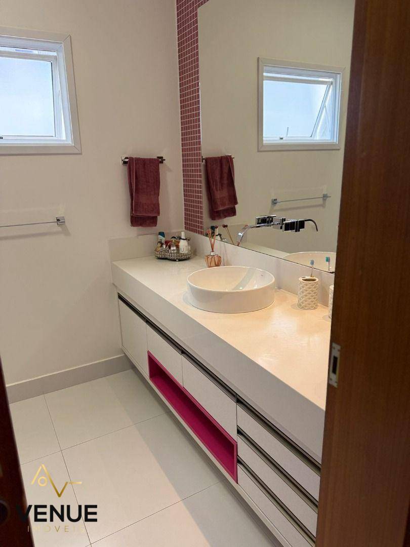 Casa de Condomínio à venda com 4 quartos, 750m² - Foto 17
